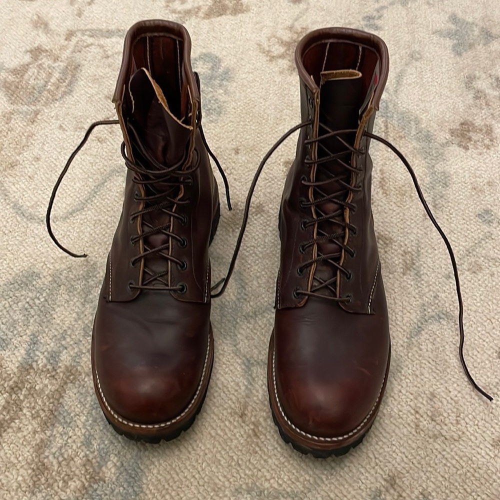Mens size US 10 Red Wing Irish Setter/Logger Briar Sport Boot